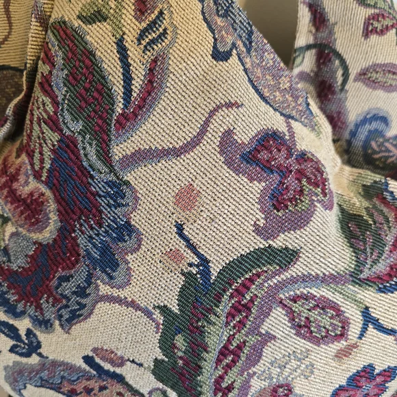 Floral Tapestry Throw Pillows New Handmade 17x17 Inches Heavy Fabric - Picture 4 of 6